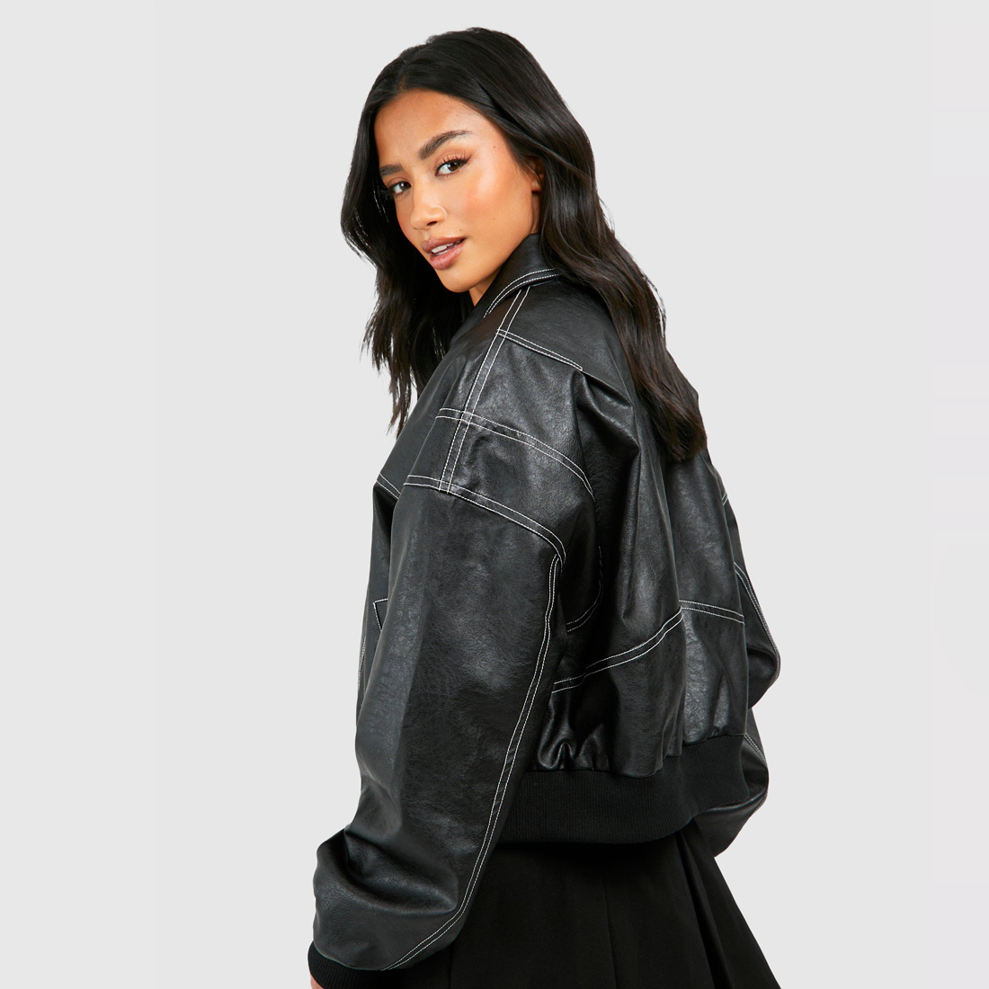 Cherry Red - ÜBERGROßE LEDERJACKE