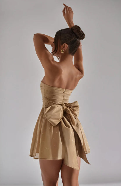 Ellie - Magisches Kleid