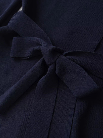 Chic Dubois™ | Mauve Cardigan à lacer