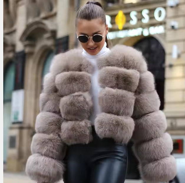 Nyla | Faux Fur Jacke