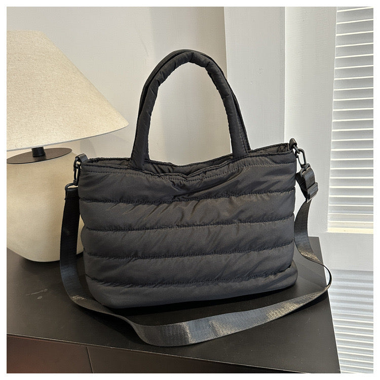 Levora | Puffer Tasche