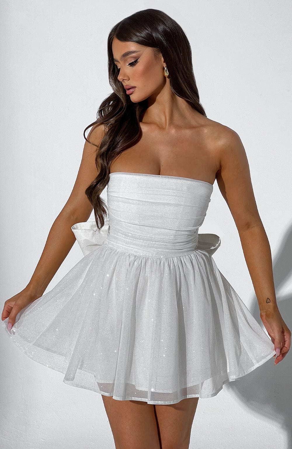 Chic Dubois™ | Robe Paillettes Décolletée